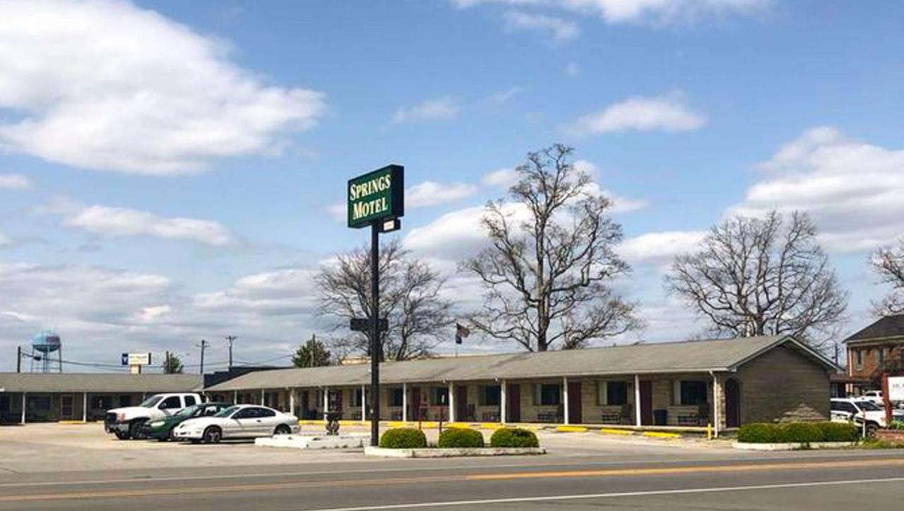Springs Motel KY Russell Springs Exterior foto